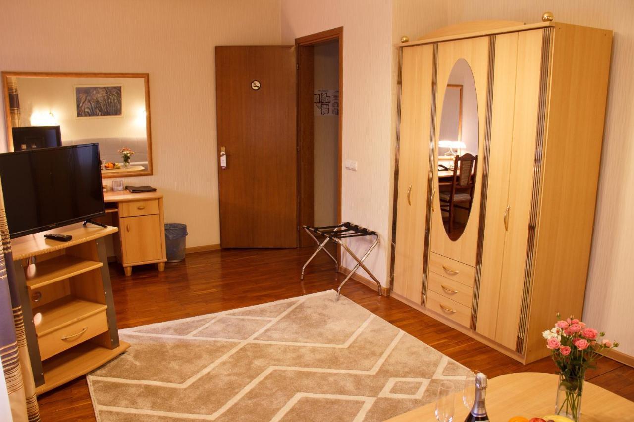 Hotel Starye Bendery Zewnętrze zdjęcie